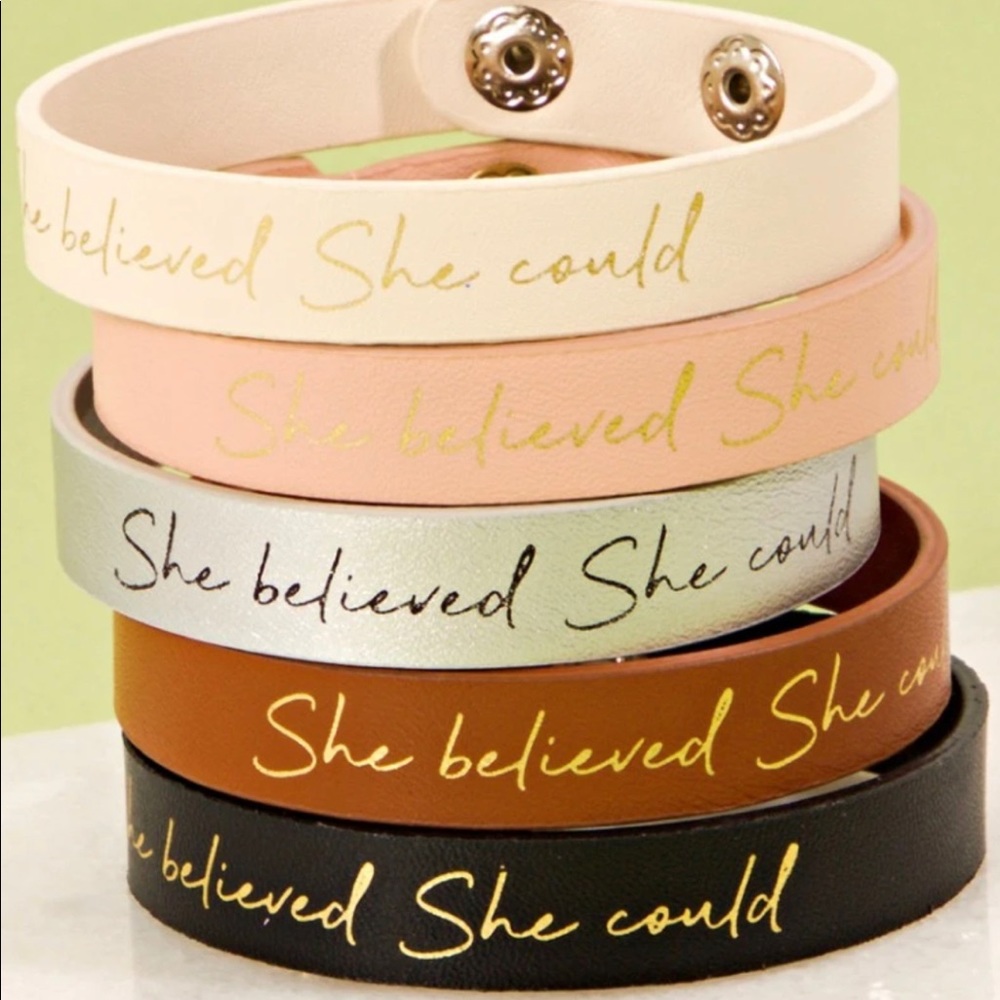 She believed She could Leather Cuff Bracelet - Picture 3 of 12